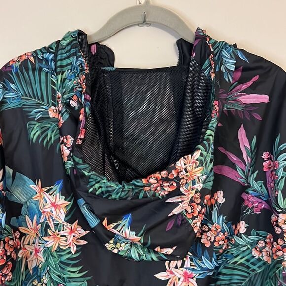Xersion Tropical Print Athletic Windbreaker Pullover - Size Large - Picture 9 of 12